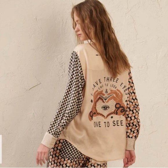 Me369 Scarlett Tattoo Print Silk Shirt - Picture 5 of 12